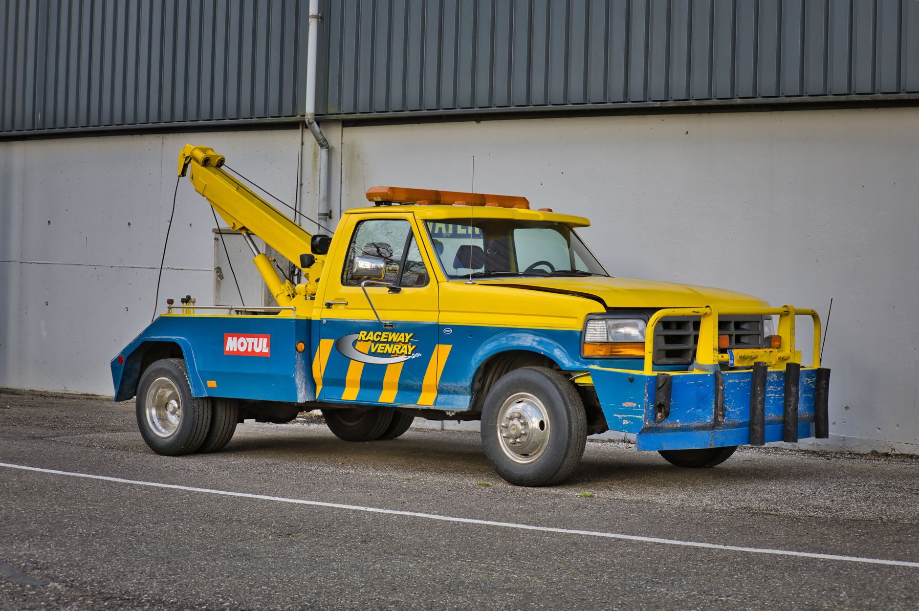 Remorquage voiture équipe à Romainville